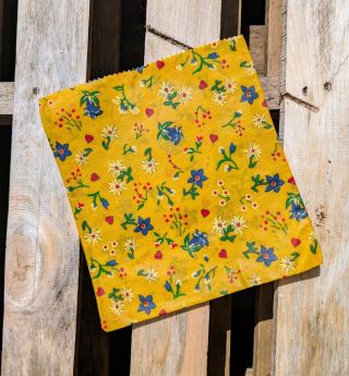 Víš, že když teď jede sleva 30%, tak si můžeš pořídit voskovaný pytel i za méně než 100 Kč? 😱 Mrkni na můj e-shop, odkaz...